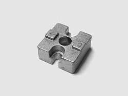 Торцевой соединитель 30х30, паз 8, C335