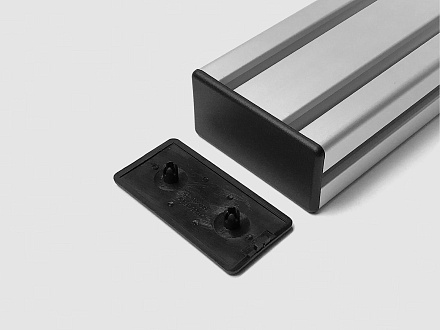 Заглушка торцевая 40 х 80, паз 8, C333